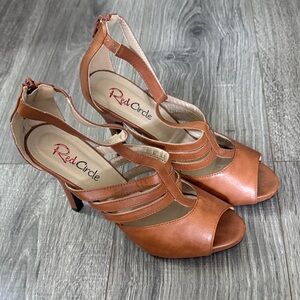 Women's Red Circle Heels Size 9